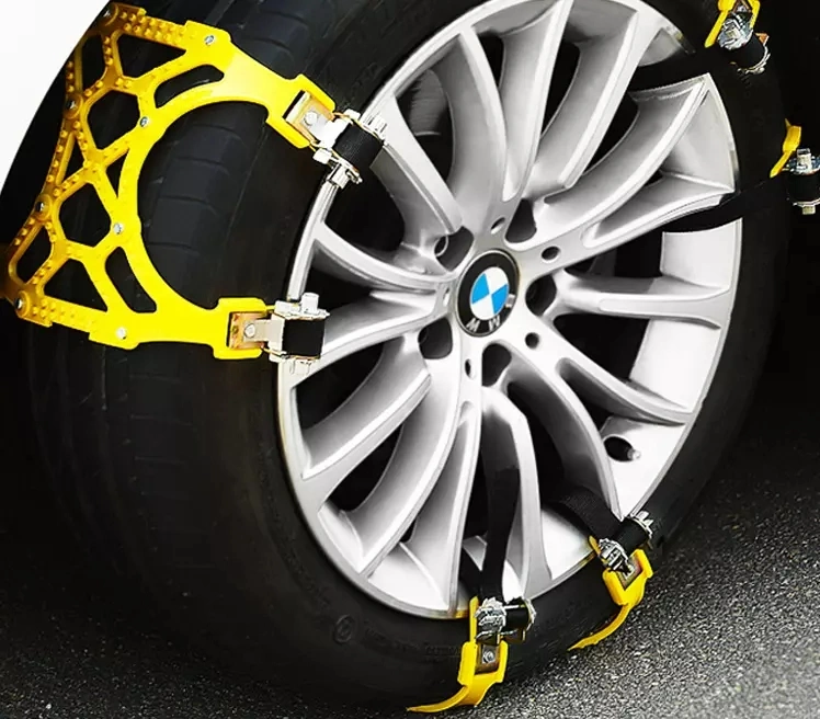 Factory Manufacturer Car Snow Chains Emergency Anti Slip Snow Tire Chains for Most Cars SUV Trucks